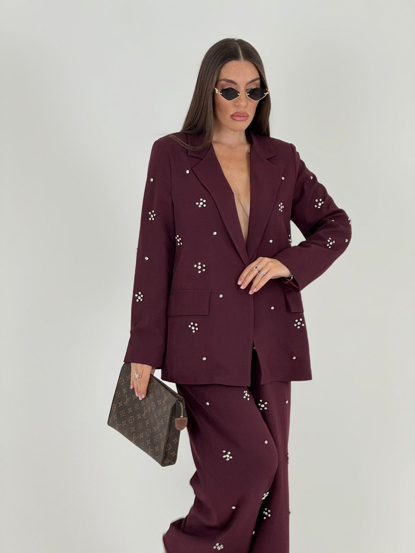 KATIA - Conjunto de chaqueta y pantalón con detalles de piedras