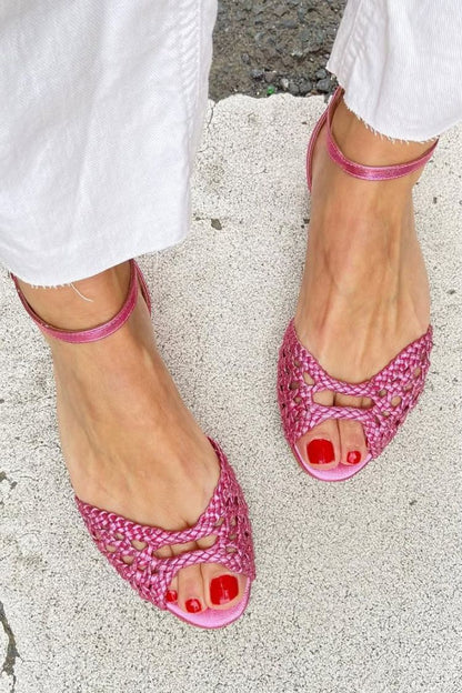 Sandalias trenzadas doradas