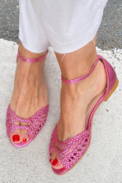 Sandalias trenzadas doradas