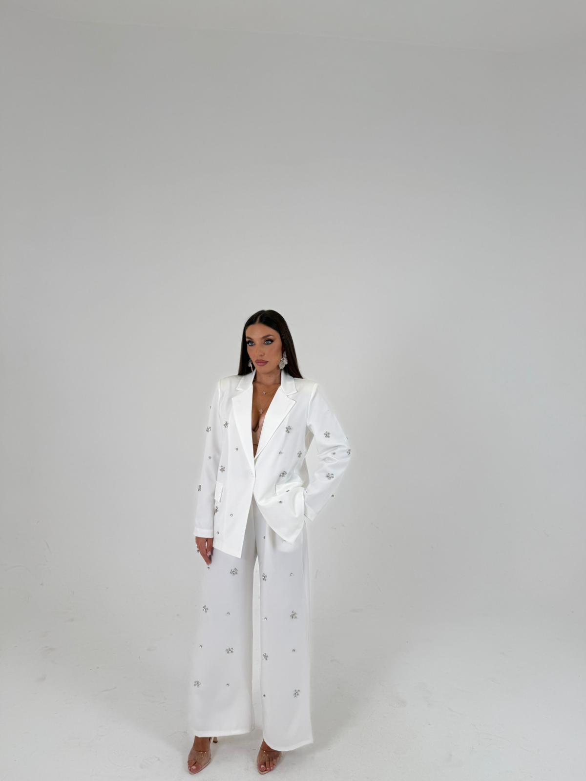 KATIA - Conjunto de chaqueta y pantalón con detalles de piedras