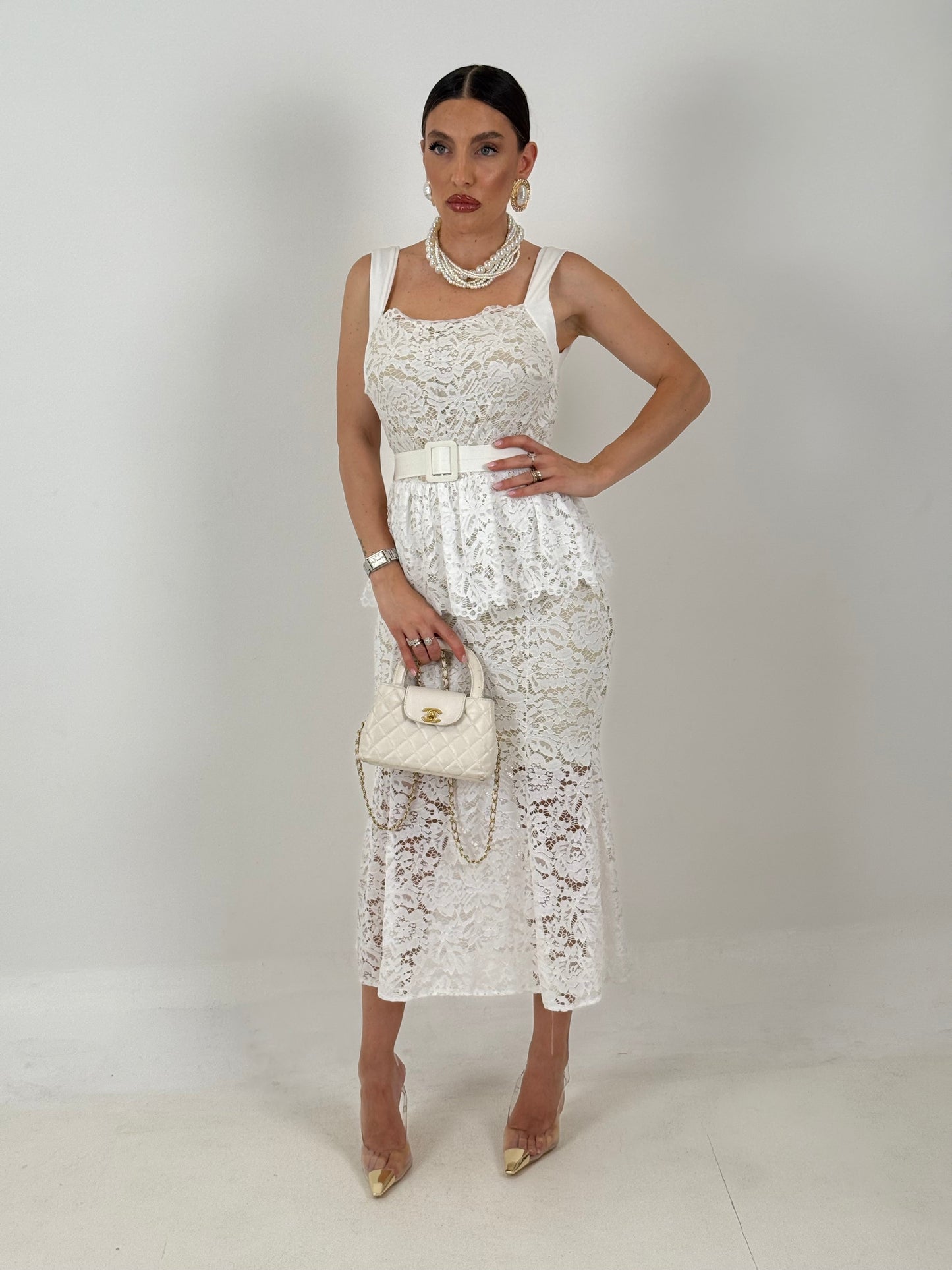 Alejandra - Vestido de encaje con volante y cinturón extraíble