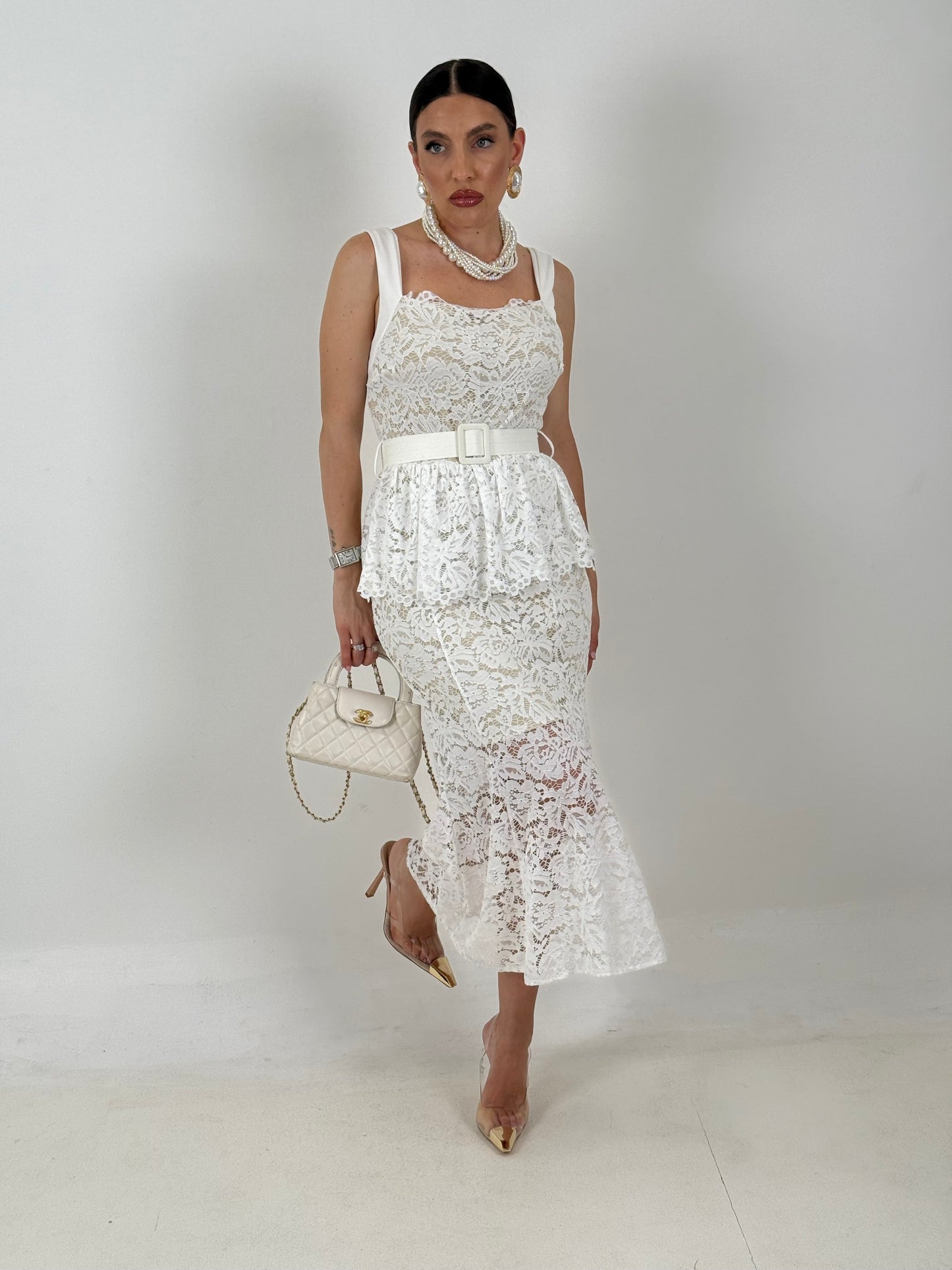 Alejandra - Vestido de encaje con volante y cinturón extraíble