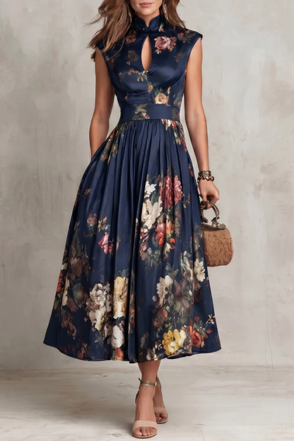 Mary-Vestido midi de satén plisado con estampado floral y cuello en forma de ojo de cerradura negro