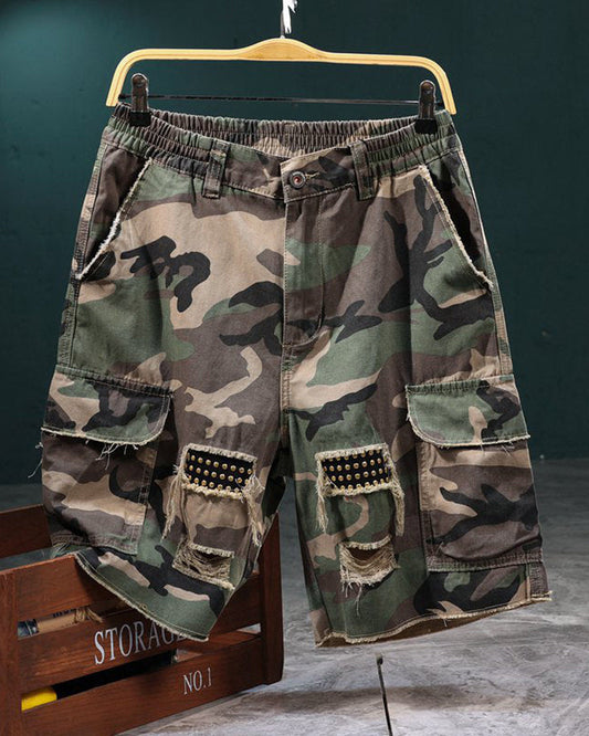 Juan- Cargo de camuflaje con tachuelas