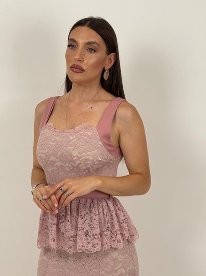 Alejandra - Vestido de encaje con volante y cinturón extraíble